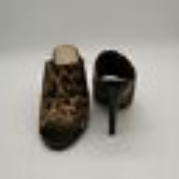 Adrienne Vittadini Women's Galaxy Stretch Slide Sandals - Picture 3 of 4